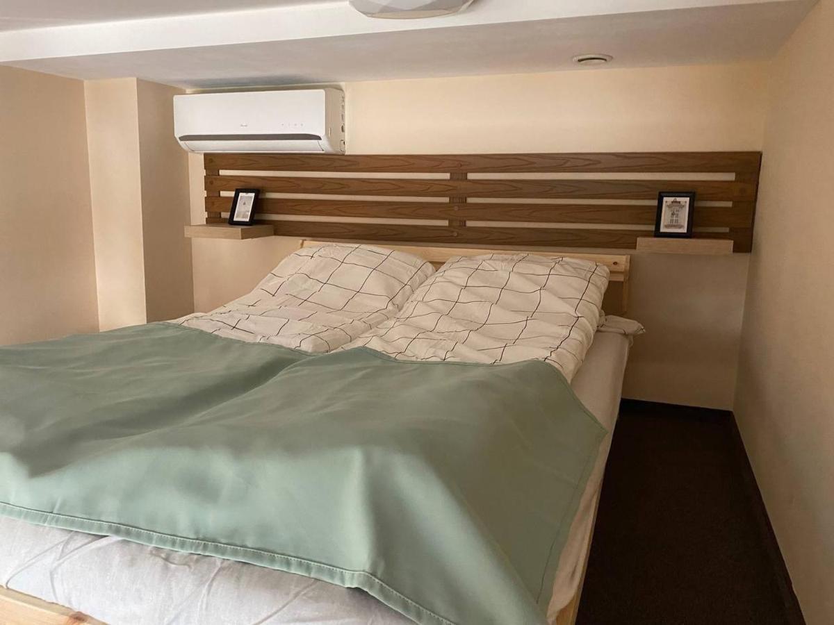 Apartamenty Dobra Noc Przy Wawelu 2 Bedrooms Cracovia Exterior foto
