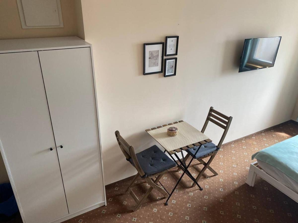 Apartamenty Dobra Noc Przy Wawelu 2 Bedrooms Cracovia Exterior foto