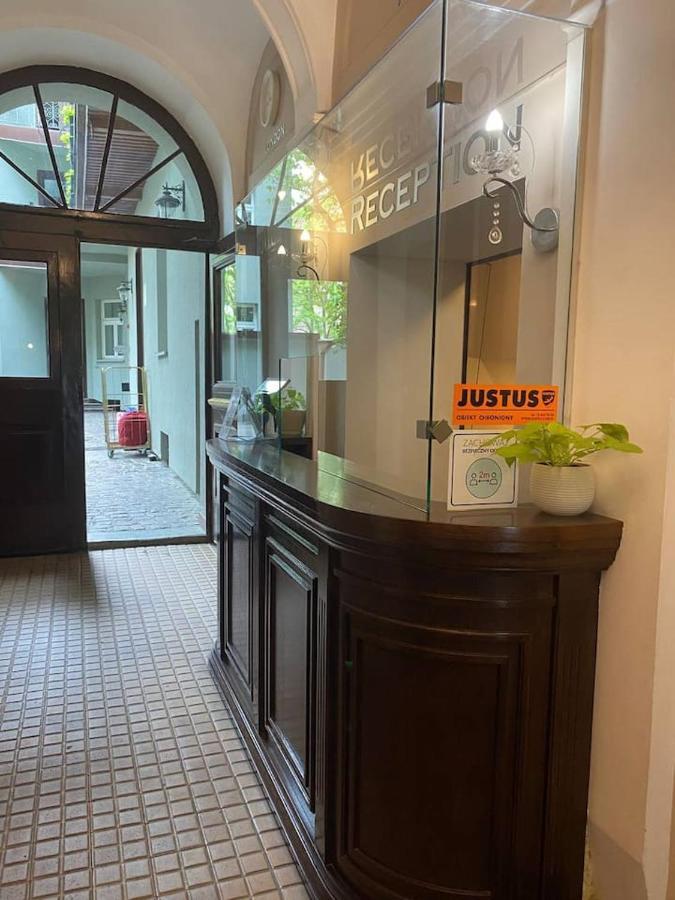 Apartamenty Dobra Noc Przy Wawelu 2 Bedrooms Cracovia Exterior foto